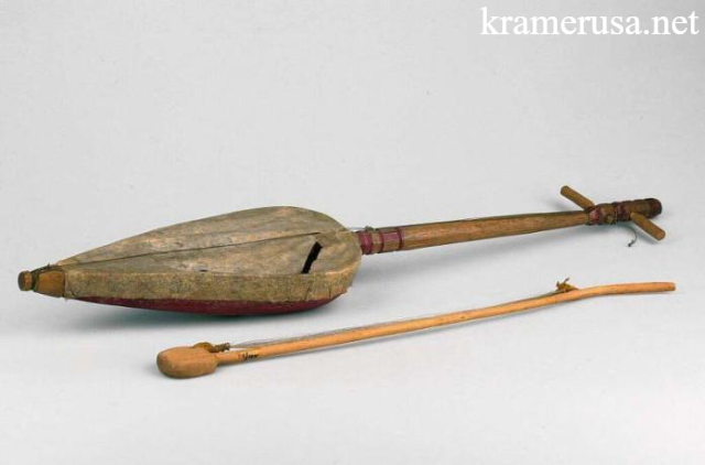 5 Alat Musik Tradisional Sulawesi Selatan & Fungsinya